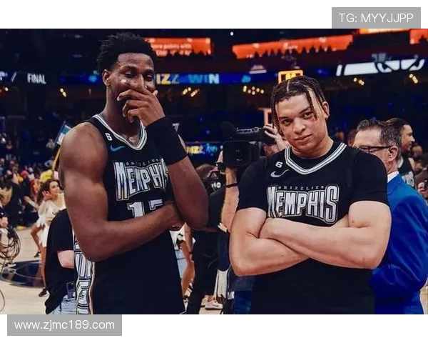 贾莫兰特带领球队奋勇争先展现篮球天赋与领导力